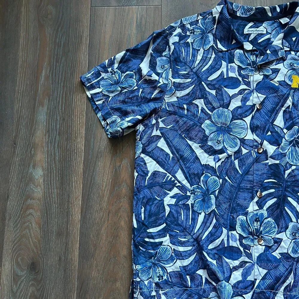 Michigan Wolverines Tommy Bahama 100% Silk Hawaiian Shirt Mens XXL Blue U of M